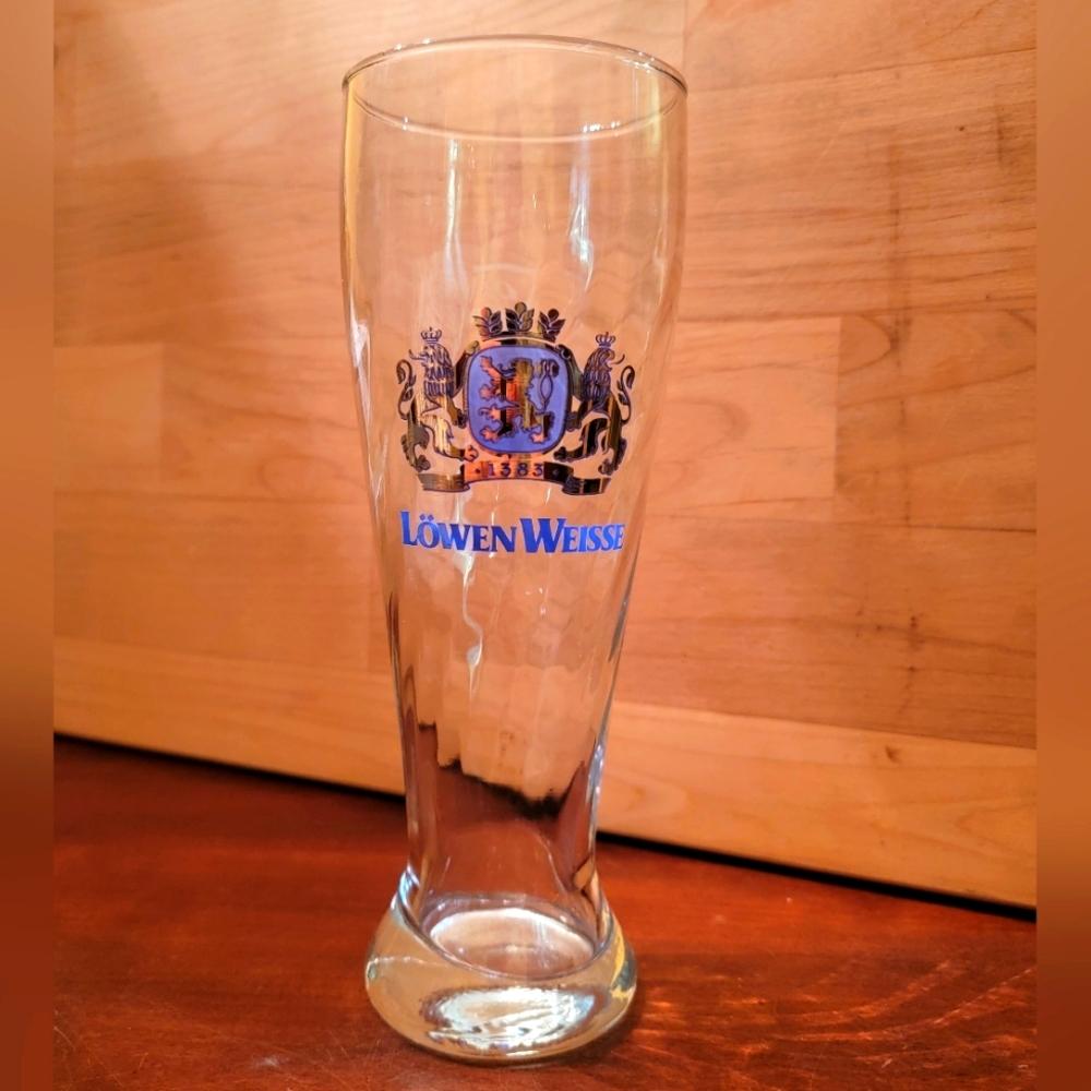 Vintage German LöwenWeiss 1383 beer glass.